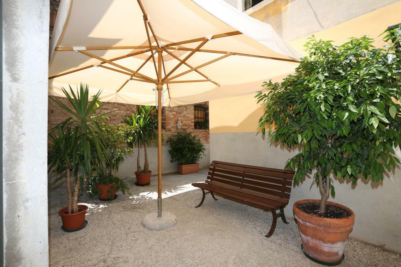 La Levantina Apartment